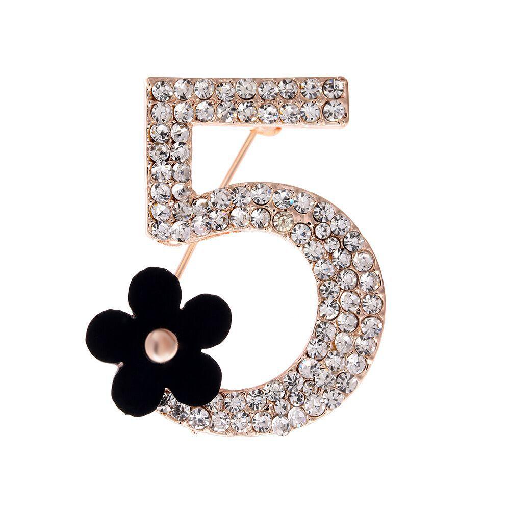 Numeric Lapel Pin Rhinestone Lapel Pin Number 5 Brooch Blossom Corsage Gold Alloy Insignia Digit Five Badge For Elegant Sweater
Numeric Lapel Pin Rhinestone Lapel Pin Number 5 Brooch Blossom Corsage Gold Alloy Insignia Digit Five Badge For Elegant Sweater