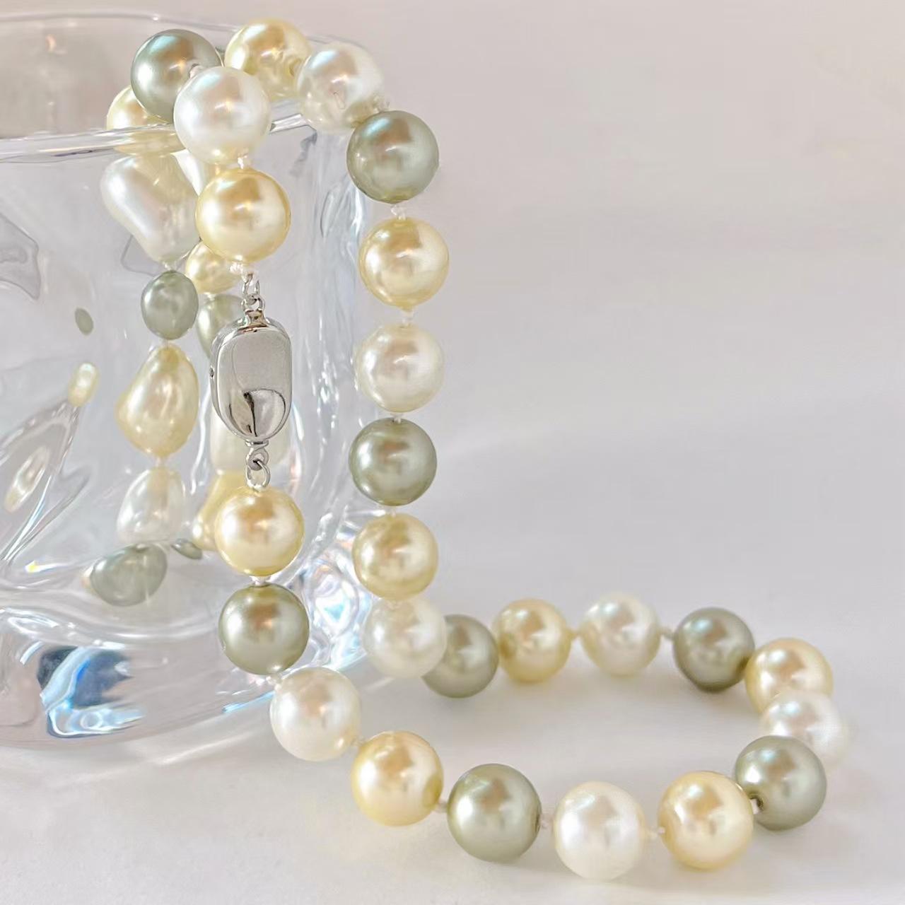 10Mm Champagne Bead Pearl Mixed Color Necklace Collarbone Chain
10Mm Champagne Bead Pearl Mixed Color Necklace Collarbone Chain