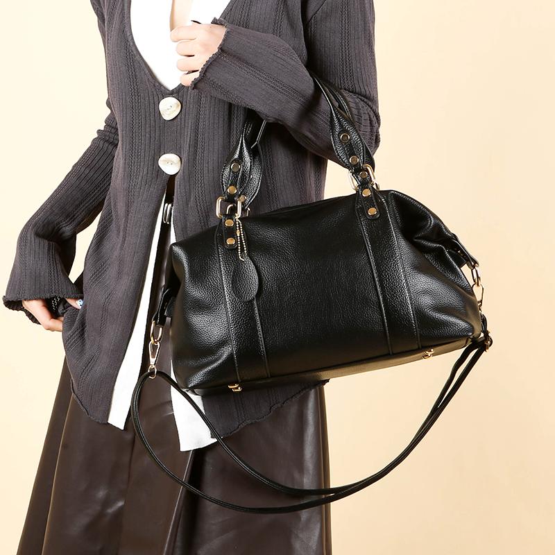 Women Top-Handle Bags Leather Purses Large Capacity Handbags Luxury Shoulder Messenger Bag Designer Tote Sac 33cm 13cm 22cm
Women Top-Handle Bags Leather Purses Large Capacity Handbags Luxury Shoulder Messenger Bag Designer Tote Sac 33cm 13cm 22cm
