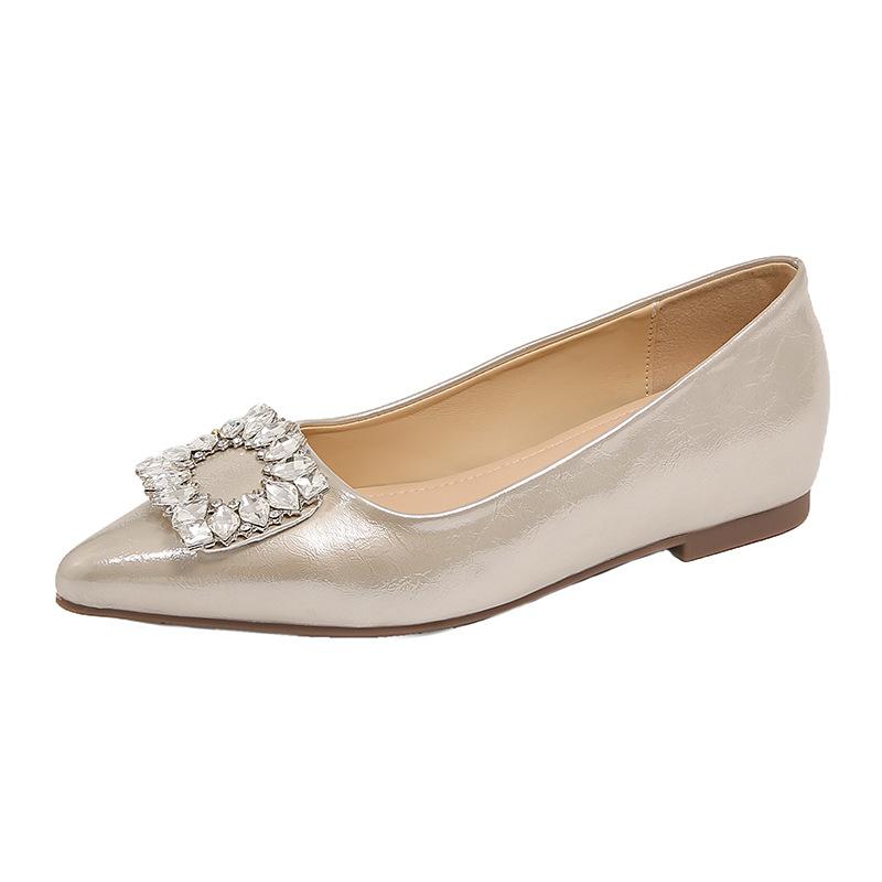 French soft-soled pointed single shoes soft leather flat shoes women s autumn and winter new shallow temperament wedding shoes bride shoes are 40 шампанского
French soft-soled pointed single shoes soft leather flat shoes women s autumn and winter new shallow temperament wedding shoes bride shoes are 40 шампанского