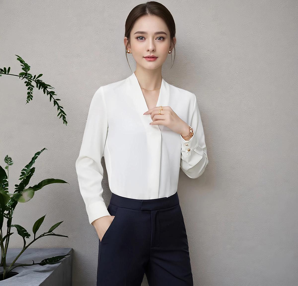 Exclusive Women s Light Luxury Professional Suit with Micro-Flare Pants L
Exclusive Women s Light Luxury Professional Suit with Micro-Flare Pants L