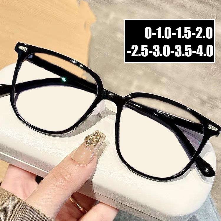 Anti Blue Light Women Men s Shortsighted Glasses Unisex Square Frame Finished Myopia Eyeglasses Optical Eye Protection Eyewear
Anti Blue Light Women Men s Shortsighted Glasses Unisex Square Frame Finished Myopia Eyeglasses Optical Eye Protection Eyewear
