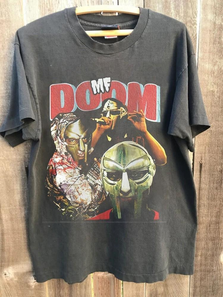 Retro Mf Doom Y2k Graphic Tshirt Madvillain Metal Face Men Women S-5XL KH12376 Unisex T-Shirt L
Retro Mf Doom Y2k Graphic Tshirt Madvillain Metal Face Men Women S-5XL KH12376 Unisex T-Shirt L