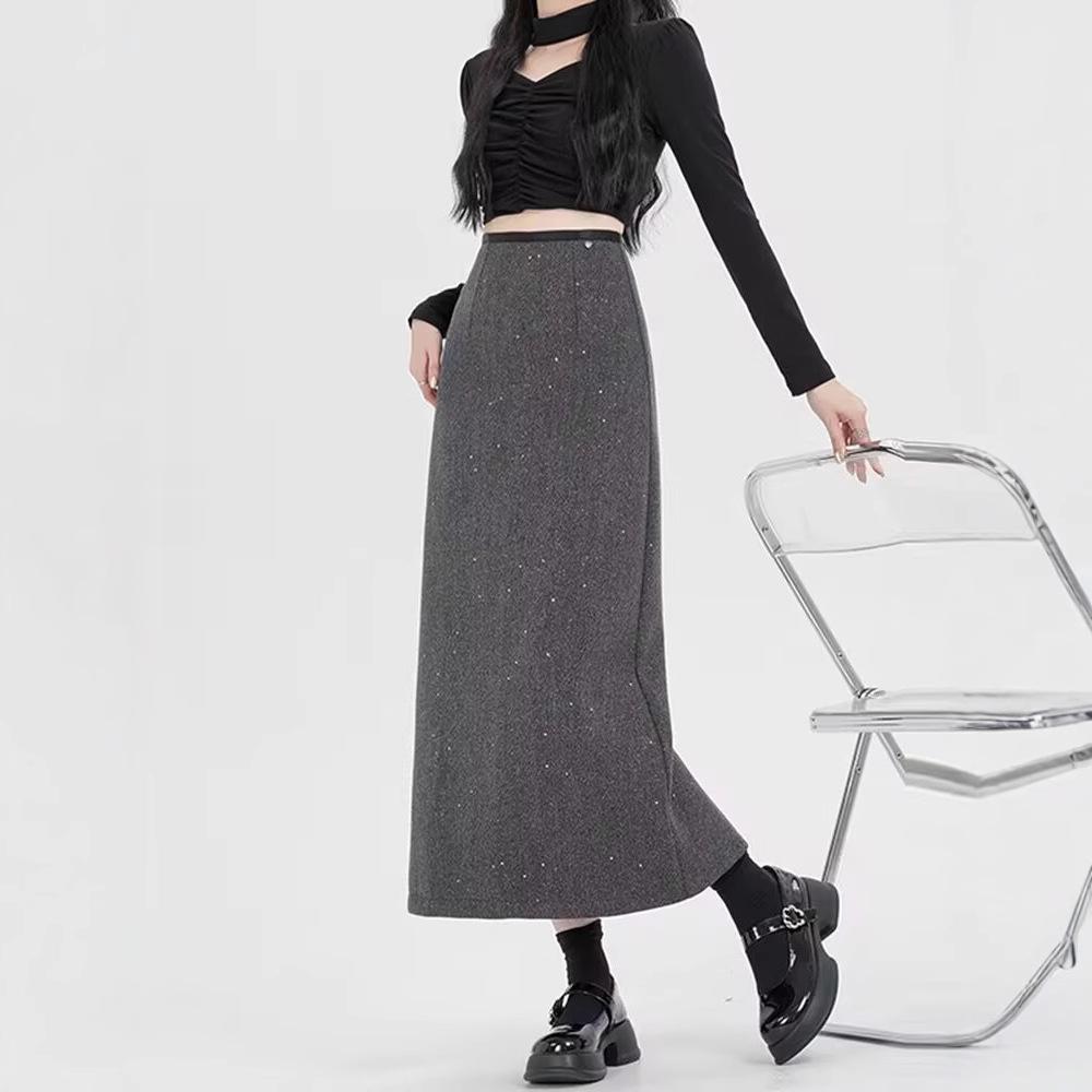 Women s High Waist Black Sequin Wool Midi Skirt - Slimming A-Line with Slit, Perfect for Spring and Autumn Large
Women s High Waist Black Sequin Wool Midi Skirt - Slimming A-Line with Slit, Perfect for Spring and Autumn Large