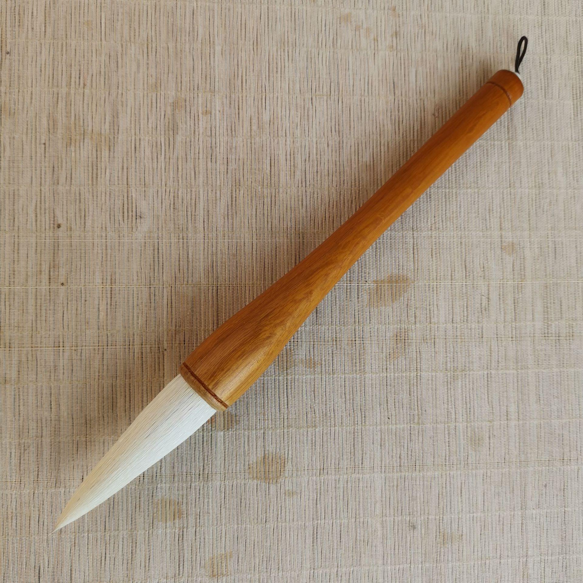 Large Chinese Brush for Writing Couplets with Wolf and Sheep Hair
Large Chinese Brush for Writing Couplets with Wolf and Sheep Hair