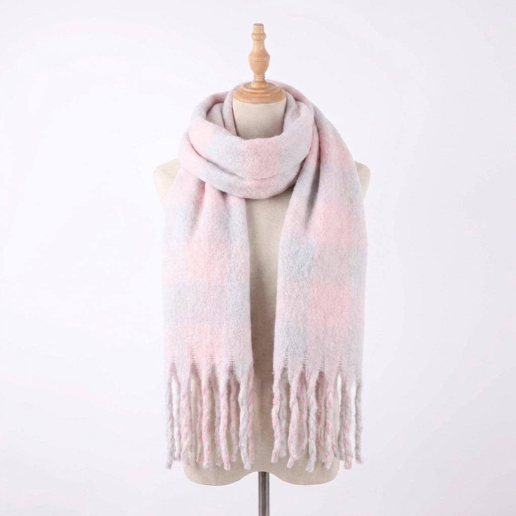 Warm and Shawlable Korean Style Scarf with A Stylish and Versatile Atmosphere
Warm and Shawlable Korean Style Scarf with A Stylish and Versatile Atmosphere
