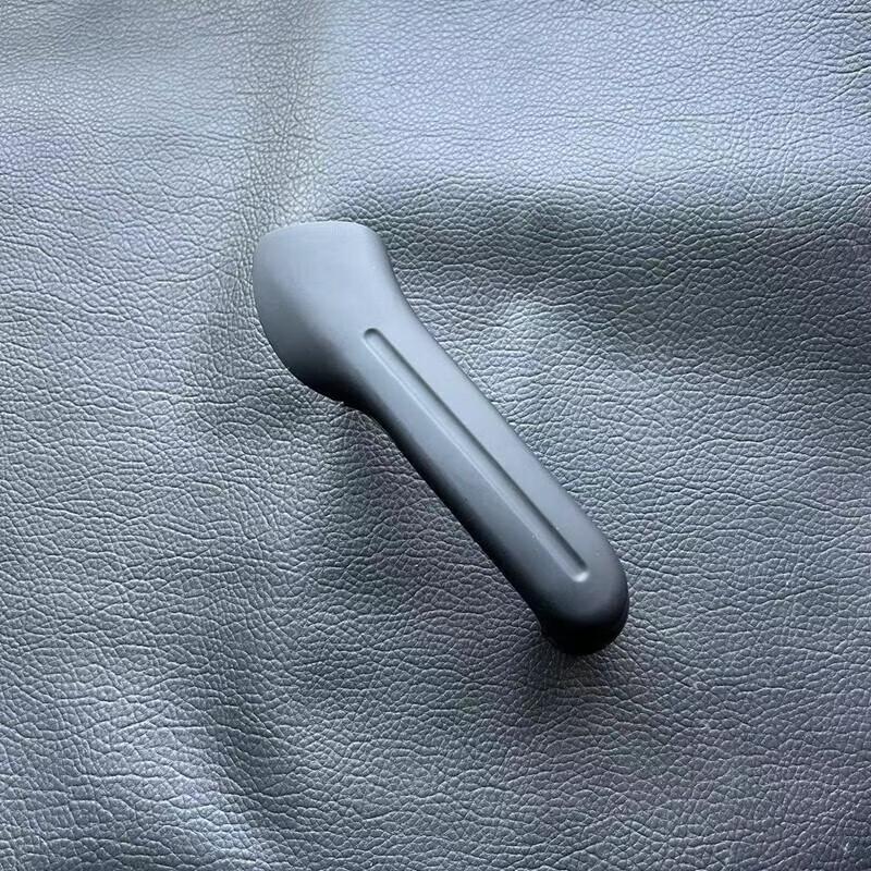Compatible with Old Jetta, Bora, Classic Golf 4: Car Door Interior Pull Handle and Armrest.
Compatible with Old Jetta, Bora, Classic Golf 4: Car Door Interior Pull Handle and Armrest.