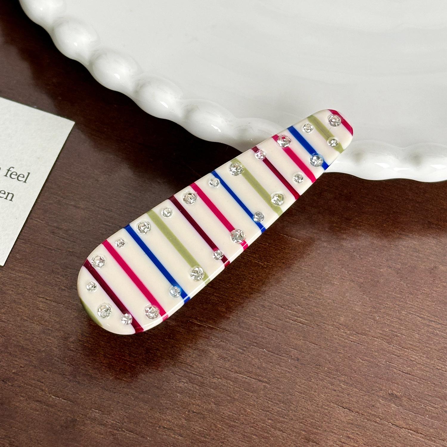 Clip Spring Elegant With Rhinestones For Chic Hairstyling In Versatile Colors And Designs Striped Duck Clip
Clip Spring Elegant With Rhinestones For Chic Hairstyling In Versatile Colors And Designs Striped Duck Clip