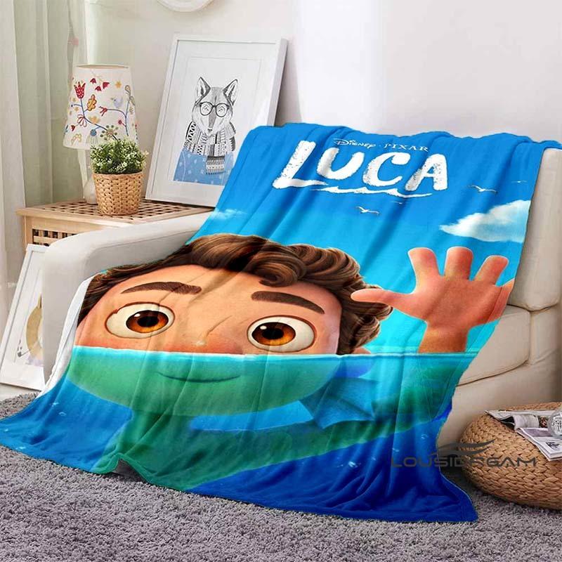 This cartoon Luca blanket is warm and comfortable, suitable for adults, and is an ideal choice for sofas, picnics, RVs, and othe 75x90cm
This cartoon Luca blanket is warm and comfortable, suitable for adults, and is an ideal choice for sofas, picnics, RVs, and othe 75x90cm