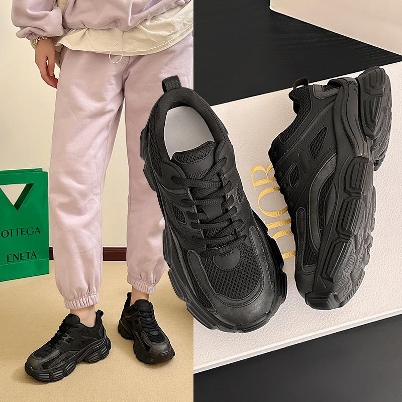 European station Internet celebrity dad shoes women ins tide autumn and winter new Korean version fashion trend platform sports shoes 40
European station Internet celebrity dad shoes women ins tide autumn and winter new Korean version fashion trend platform sports shoes 40