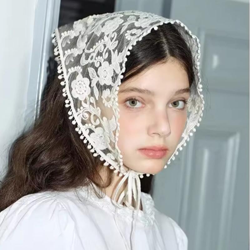 French Vintage Lace Triangle Scarfs Korean Hollow Floral Tie Wrap Head Scarf Ladies Cute Sweet Summer Outdoor Outing Headwear one size
French Vintage Lace Triangle Scarfs Korean Hollow Floral Tie Wrap Head Scarf Ladies Cute Sweet Summer Outdoor Outing Headwear one size