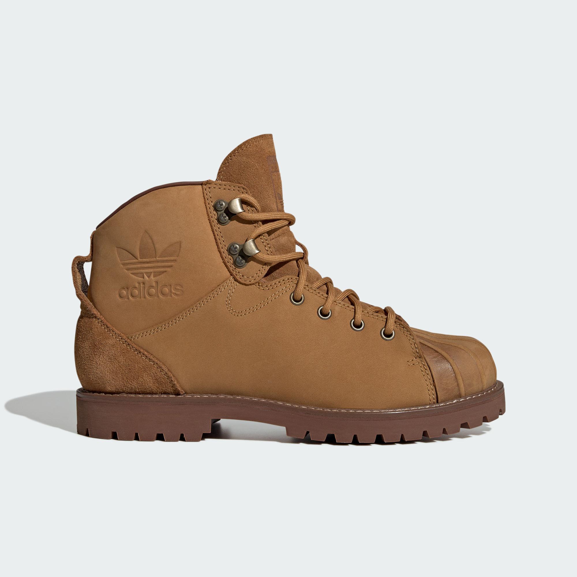 adidas Superstar Boot Песочно-зеленый 42.5
adidas Superstar Boot Песочно-зеленый 42.5