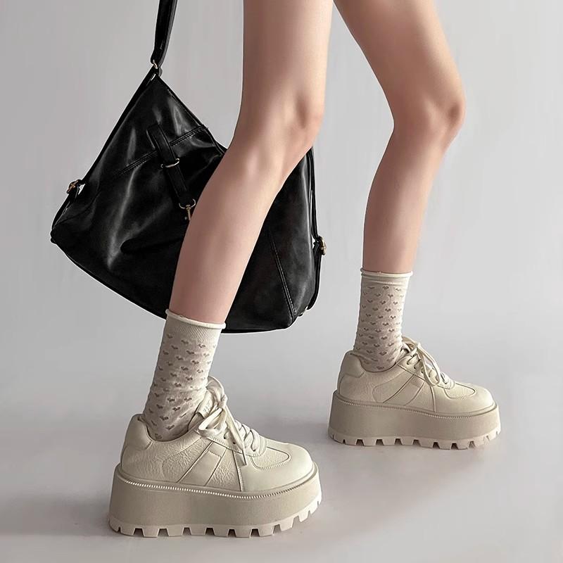Little white shoes women s 2025 spring new heightening muffin women s comfortable leisure explosion fashion lace-up leisure thick baseplate 35 бежевий
Little white shoes women s 2025 spring new heightening muffin women s comfortable leisure explosion fashion lace-up leisure thick baseplate 35 бежевий