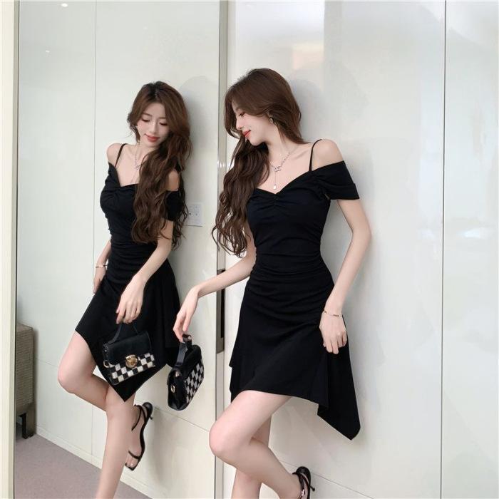 Irregular design sense niche sexy one-word shoulder pure desire Spice girl slim and thin advanced sense suspender dress woman 2XL чорний
Irregular design sense niche sexy one-word shoulder pure desire Spice girl slim and thin advanced sense suspender dress woman 2XL чорний