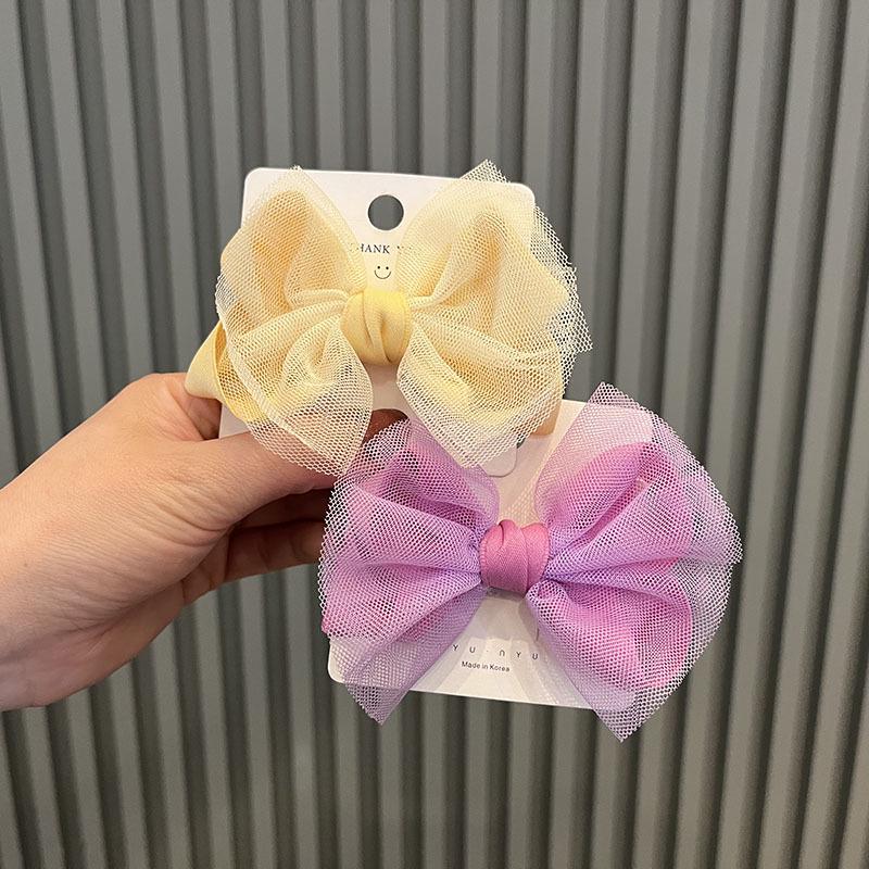 Adorable Duckbill Bow Hair Clip for Little Girls - Charming Princess Bangs Accessory
Adorable Duckbill Bow Hair Clip for Little Girls - Charming Princess Bangs Accessory