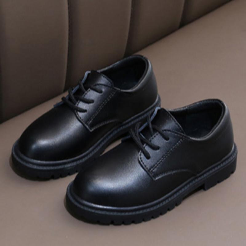 Boys leather shoes, Spring and Autumn Korean version, boys British style, soft sole, medium high school, students performance shoes 27 чёрный
Boys leather shoes, Spring and Autumn Korean version, boys British style, soft sole, medium high school, students performance shoes 27 чёрный
