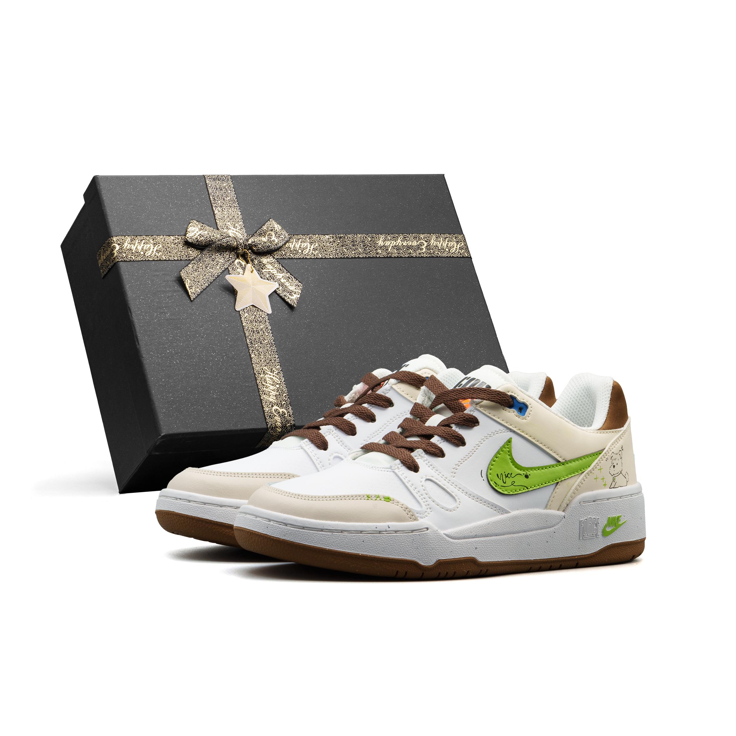 Nike Full Force Low top Skateboard Shoes Men s Green HJ3485-121(team1104S) 41
Nike Full Force Low top Skateboard Shoes Men s Green HJ3485-121(team1104S) 41