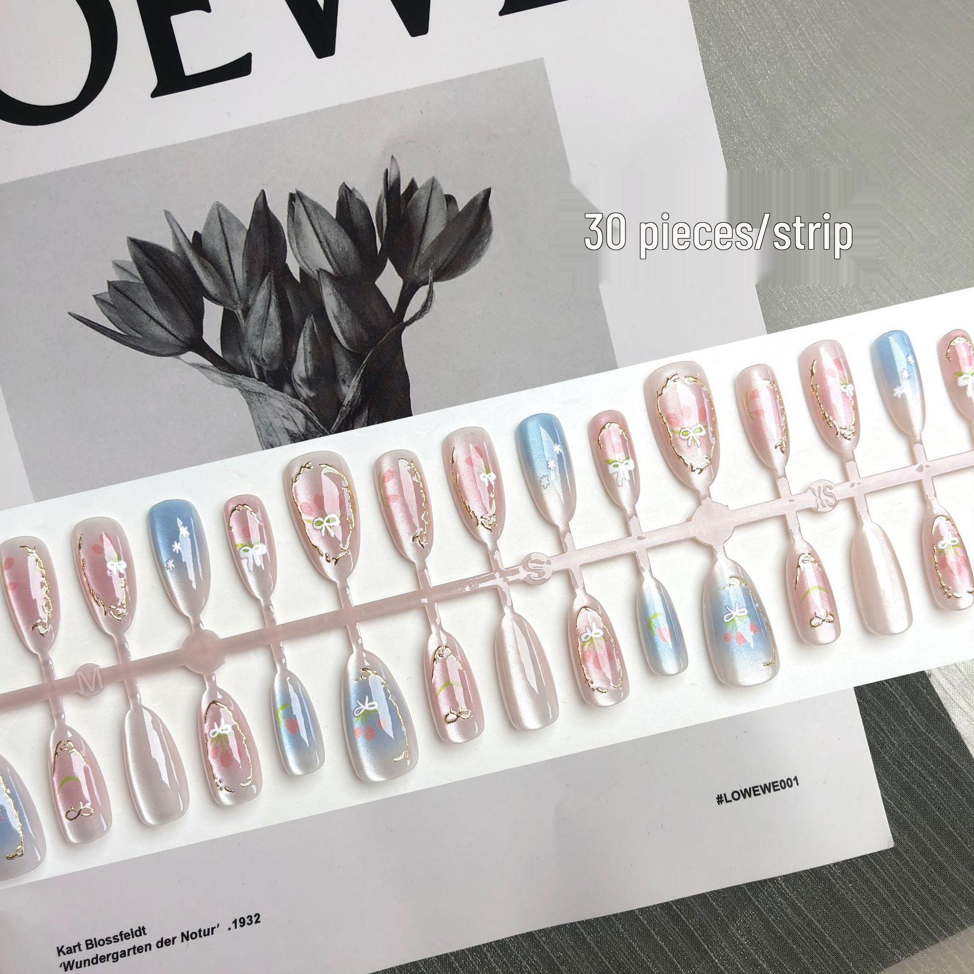 Blush Ombre Tulip Gilded Press-On Nails with Cat Eye French Art XS
Blush Ombre Tulip Gilded Press-On Nails with Cat Eye French Art XS