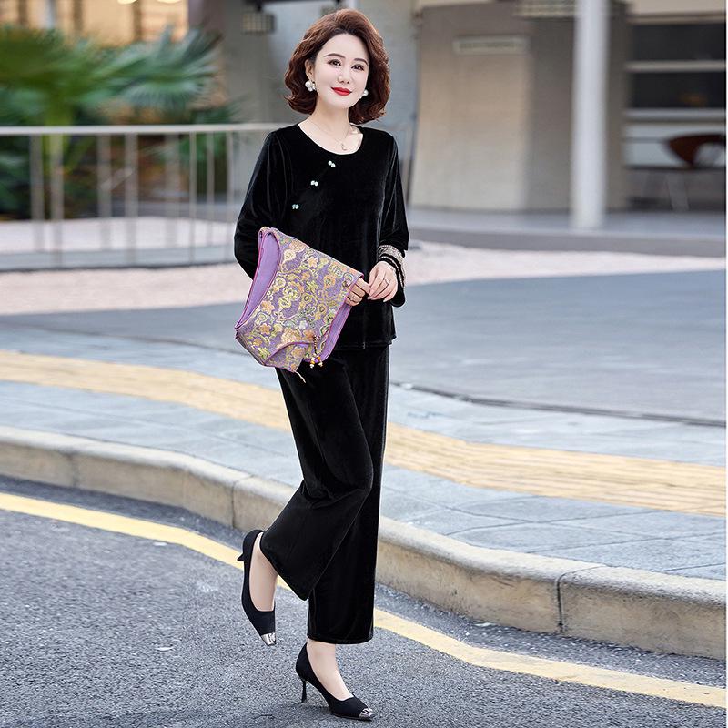 Gold Velvet Three-Piece Set for Middle-Aged and Elderly Women: Stylish New Chinese-Style Vest for Spring and Autumn 5XL (150-165 lbs)
Gold Velvet Three-Piece Set for Middle-Aged and Elderly Women: Stylish New Chinese-Style Vest for Spring and Autumn 5XL (150-165 lbs)
