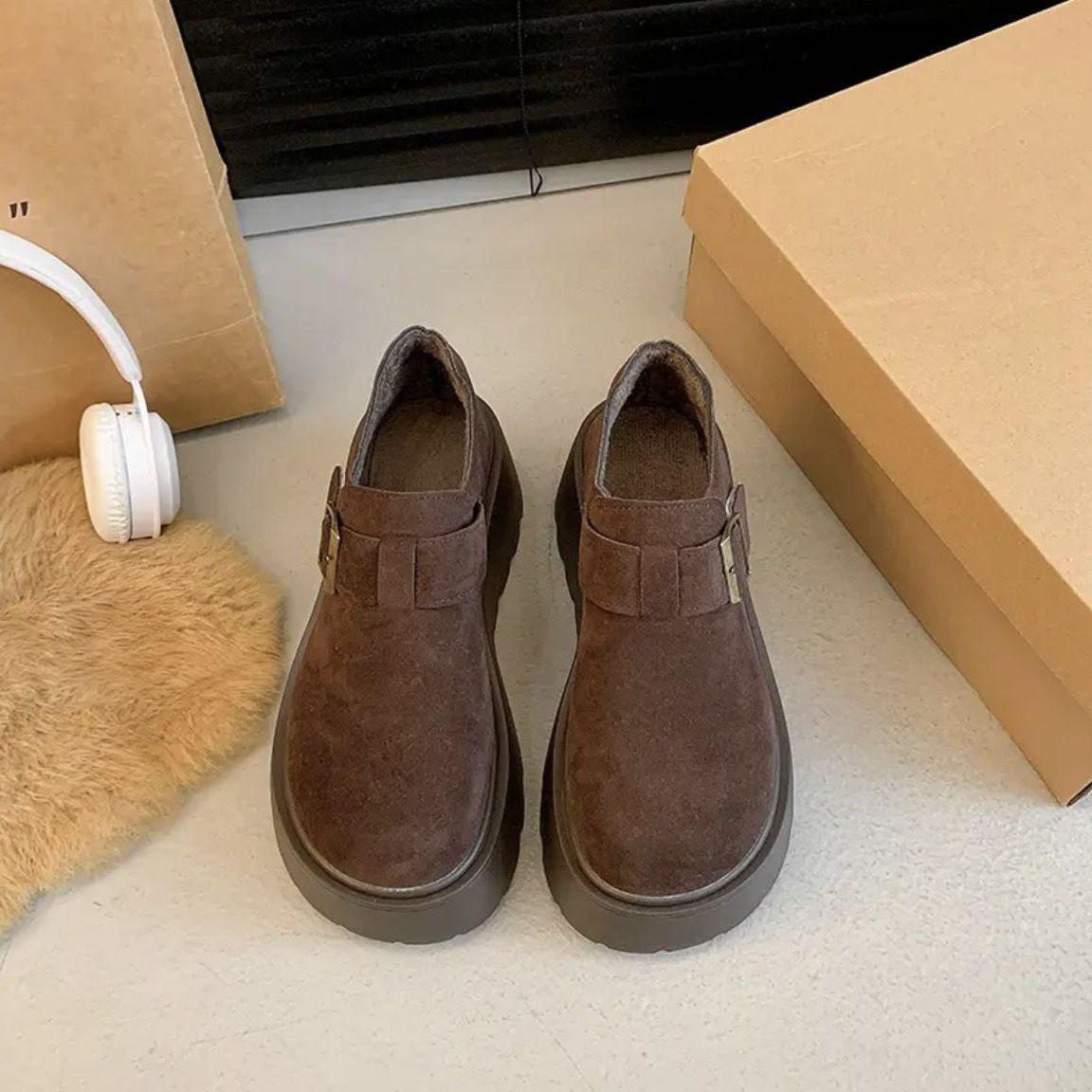 Жіночі ретро Birkenstocks, універсальні, на товстій підошві, завищені, велюрові, однолямкові, з м якою підошвою, бавовняні, однотонні туфлі 39 коричневий
Жіночі ретро Birkenstocks, універсальні, на товстій підошві, завищені, велюрові, однолямкові, з м якою підошвою, бавовняні, однотонні туфлі 39 коричневий