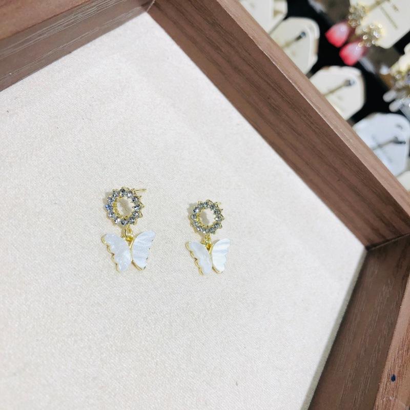 Colorful Butterfly Drop Earrings for Women Girls Korean Zircon Dangle Earrings Wedding Party Fashion Jewelry Accessories Gift білий
Colorful Butterfly Drop Earrings for Women Girls Korean Zircon Dangle Earrings Wedding Party Fashion Jewelry Accessories Gift білий