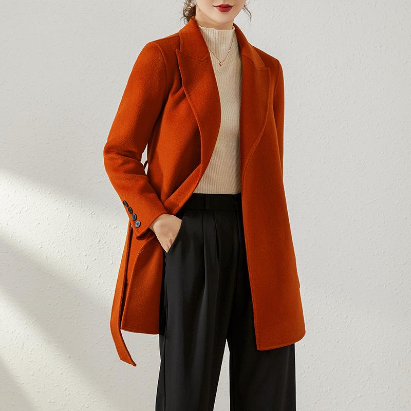 Пальто средней длины двустороннее шерстяное в стиле Хепберн для миниатюрных, коллекция Весна 2025 M (106-118 lbs)
Пальто средней длины двустороннее шерстяное в стиле Хепберн для миниатюрных, коллекция Весна 2025 M (106-118 lbs)