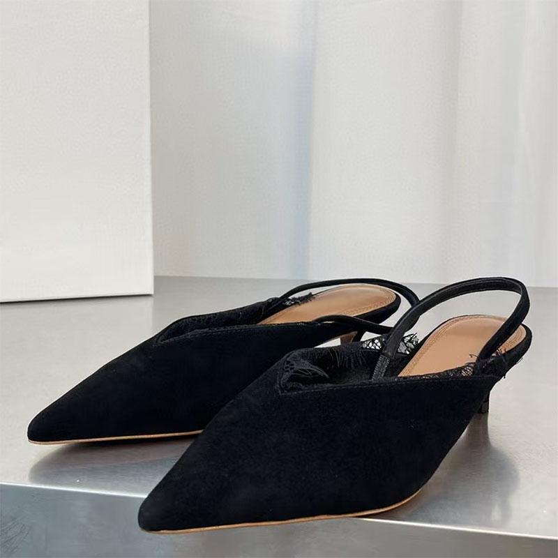 Сексуальные туфли на каблуках-рюмочках, женские туфли с острым носком, туфли-лодочки из сатина, туфли на подиуме, кружевные сетчатые туфли на низком каблуке, летние женские босоножки 42
Сексуальные туфли на каблуках-рюмочках, женские туфли с острым носком, туфли-лодочки из сатина, туфли на подиуме, кружевные сетчатые туфли на низком каблуке, летние женские босоножки 42