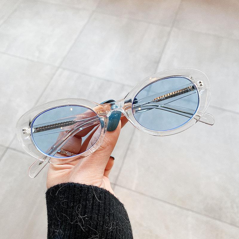 Comfortable Durable High Quality Retro Designer Style Timeless Trendy Oval Shaped Round Shaped Female Sun Glasses UV4
Comfortable Durable High Quality Retro Designer Style Timeless Trendy Oval Shaped Round Shaped Female Sun Glasses UV4