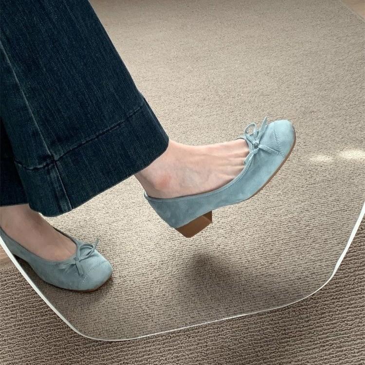 French bow round head ballet shoes fairy shoes flat gentle evening shoes summer new women s small single shoes 40 синій
French bow round head ballet shoes fairy shoes flat gentle evening shoes summer new women s small single shoes 40 синій