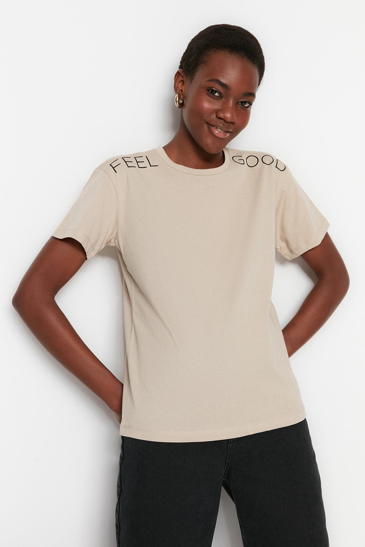 Футболка - Бежевая - Стандартный крой 
Футболка - Бежевая - Стандартный крой