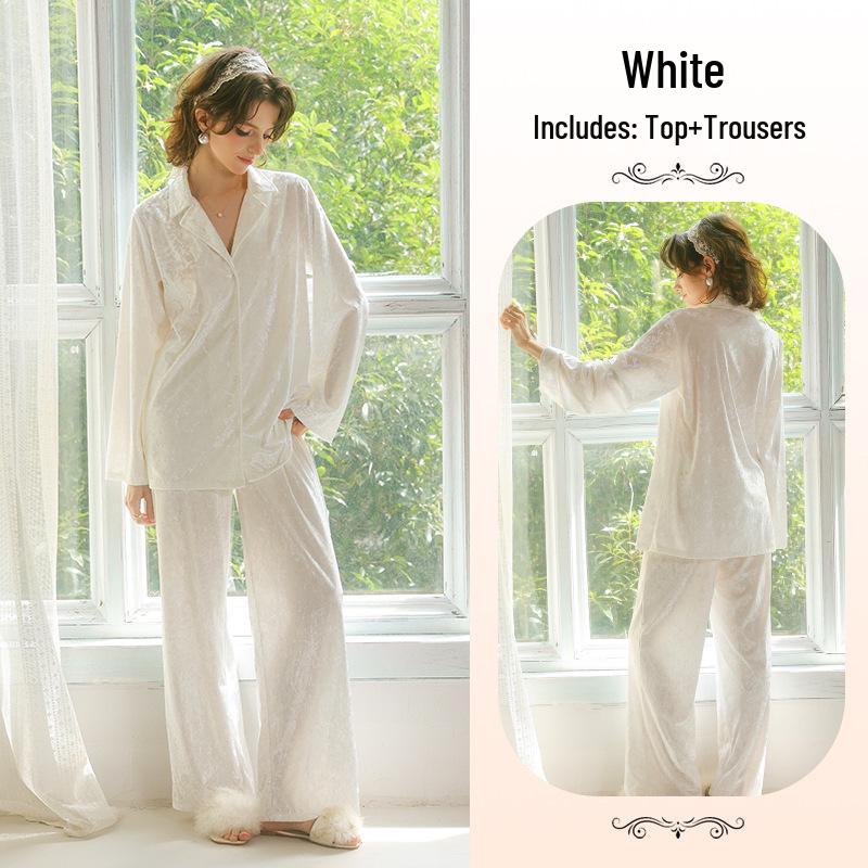 Light Luxury Velvet Pajama Set: Skin-Friendly, Long Sleeve & Pants, Lapel Design, Comfortable Home Robe Medium
Light Luxury Velvet Pajama Set: Skin-Friendly, Long Sleeve & Pants, Lapel Design, Comfortable Home Robe Medium