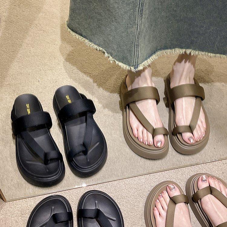 Flip-flops women s summer outer wear 2025 new fashionable versatile retro thick-bottomed toes Korean version of cool slippers ins tide 35 чёрный
Flip-flops women s summer outer wear 2025 new fashionable versatile retro thick-bottomed toes Korean version of cool slippers ins tide 35 чёрный