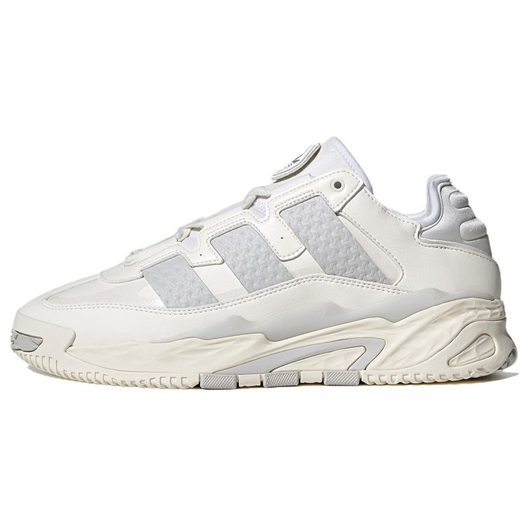 Adidas Niteball Меловой серый Унисекс Повседневная обувь IE6818 EU 38.5 белый
Adidas Niteball Меловой серый Унисекс Повседневная обувь IE6818 EU 38.5 белый