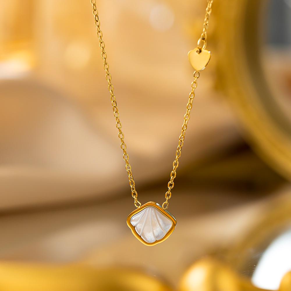 Elegant White Shell Heart Necklace - Premium Titanium Steel for Women
Elegant White Shell Heart Necklace - Premium Titanium Steel for Women