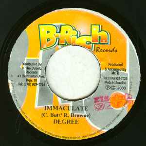 7inch Record GENERAL DEGREE / CHICO - Immaculate / More Strength NONE B-Rich Records 2001 Jamaica Reggae, Ska & Dub Used
7inch Record GENERAL DEGREE / CHICO - Immaculate / More Strength NONE B-Rich Records 2001 Jamaica Reggae, Ska & Dub Used