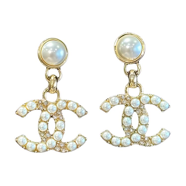 Chanel Double C Inlaid Metal Earrings Women Earrings Gold ABD721-B17215-NZ743 Box+Padding Board,F,Gold
Chanel Double C Inlaid Metal Earrings Women Earrings Gold ABD721-B17215-NZ743 Box+Padding Board,F,Gold