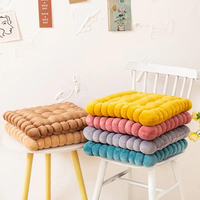 Creative Pillow Biscuit Shape Cushion Soft Stuffed Cookie Cushion Chair Car Seat Pad Home Sofa Decor Cookie Tatami Back Cushion
Creative Pillow Biscuit Shape Cushion Soft Stuffed Cookie Cushion Chair Car Seat Pad Home Sofa Decor Cookie Tatami Back Cushion