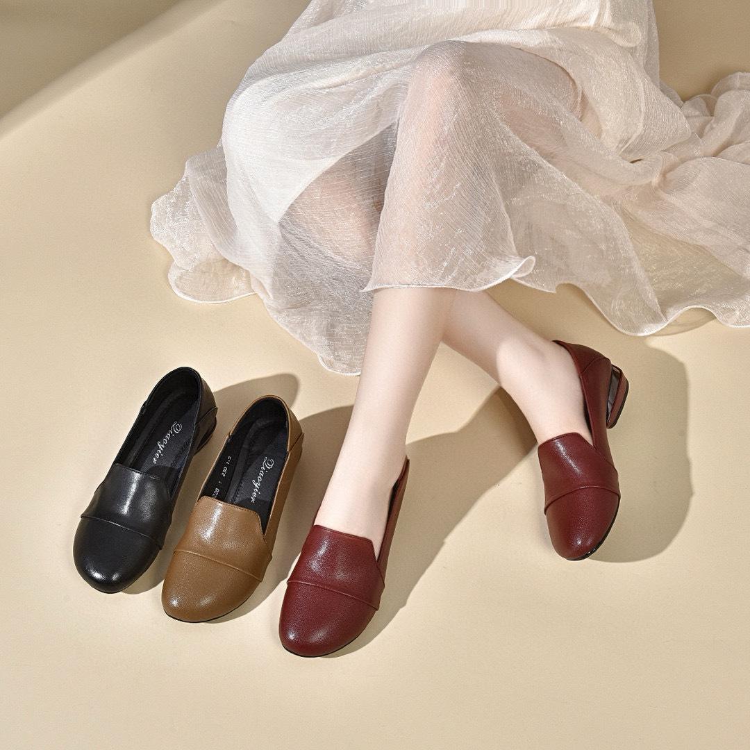 2024 Women s Round Toe Low Heel Cowhide Flats - Autumn Casual & Elegant Size 41 вино красного
2024 Women s Round Toe Low Heel Cowhide Flats - Autumn Casual & Elegant Size 41 вино красного