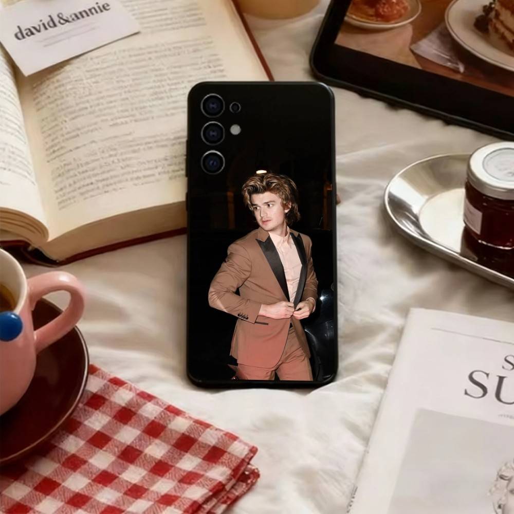 Joe Keery Phone Case Black Silicone Soft For Samsung S25,S24,S21,S22,S23,S30,Ultra,S20,Plus,Fe,Lite Samsung S20plus5G
Joe Keery Phone Case Black Silicone Soft For Samsung S25,S24,S21,S22,S23,S30,Ultra,S20,Plus,Fe,Lite Samsung S20plus5G