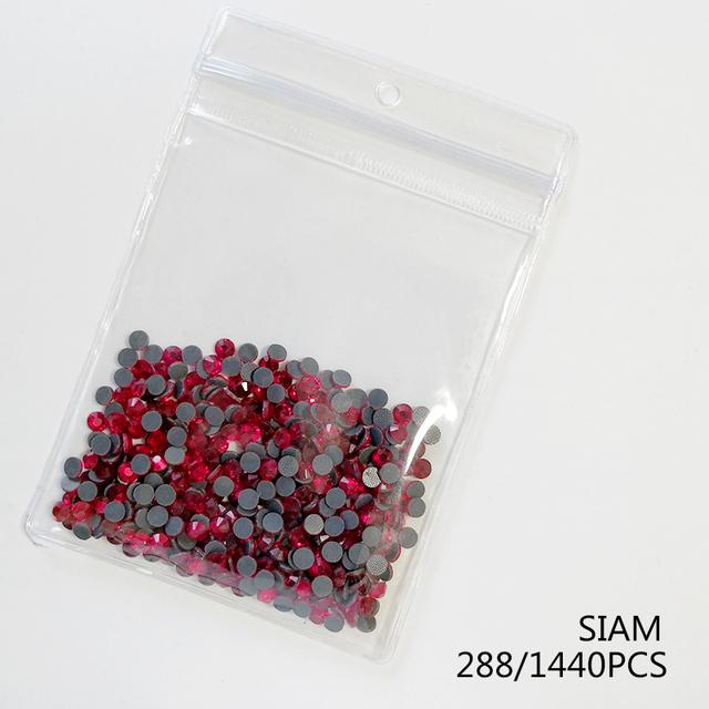 Высококачественные стеклянные прозрачные стразы для исправления SS4-SS30, фиксирующие стразы для украшения одежды, стразы для свадебного платья «сделай сам» SS10 1440pcs
Высококачественные стеклянные прозрачные стразы для исправления SS4-SS30, фиксирующие стразы для украшения одежды, стразы для свадебного платья «сделай сам» SS10 1440pcs