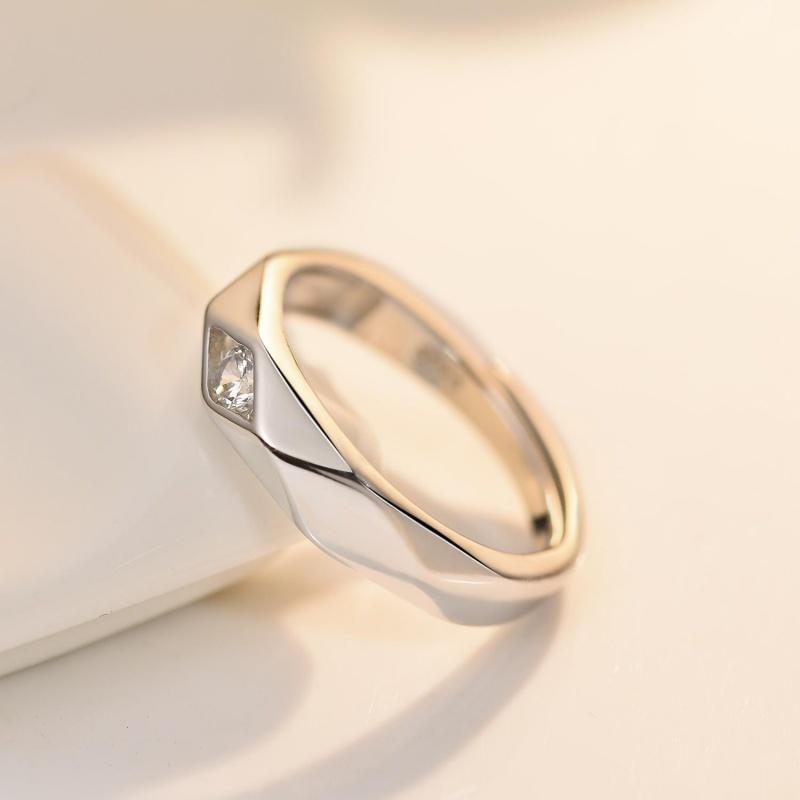 Avenneth New Simple Stainless Steel Geometry Rings Adjustable Couple Open Ring for Women Men Wedding Fashion Jewelry Gifts resizable
Avenneth New Simple Stainless Steel Geometry Rings Adjustable Couple Open Ring for Women Men Wedding Fashion Jewelry Gifts resizable