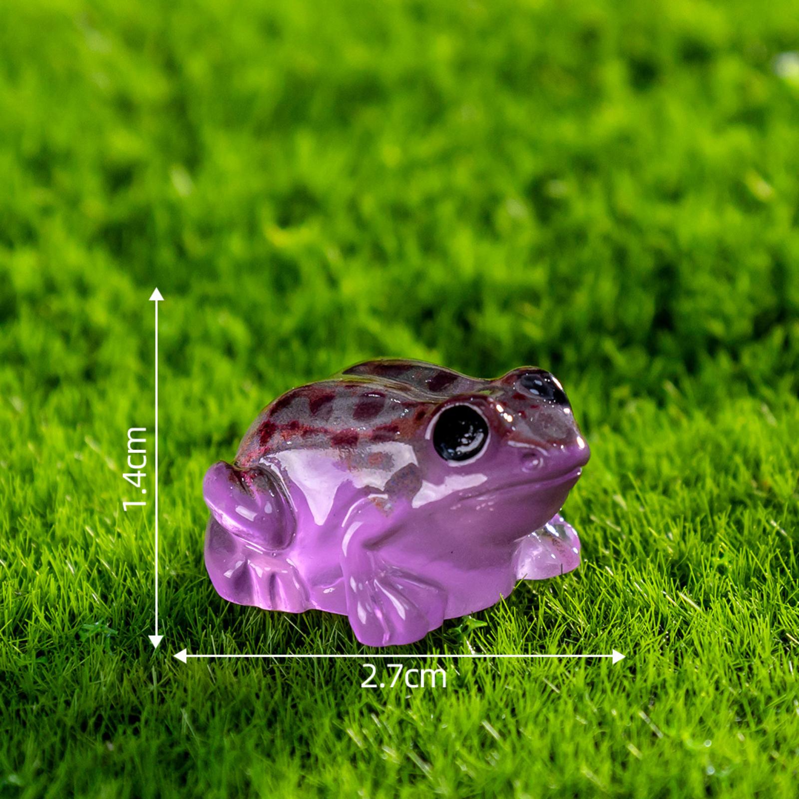 Resin Glowing Bunny Figurine Miniature Landscape Ornament Cartoon Style Desk Craft Decoration with Light Effect for Home Office Display One Size розовый
Resin Glowing Bunny Figurine Miniature Landscape Ornament Cartoon Style Desk Craft Decoration with Light Effect for Home Office Display One Size розовый