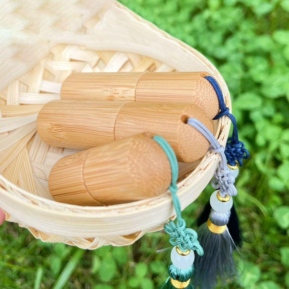 Empty Roller Ball Bottle Portable Essential Oil Bottle Perfume Dispenser Bottle Women темно-синий
Empty Roller Ball Bottle Portable Essential Oil Bottle Perfume Dispenser Bottle Women темно-синий
