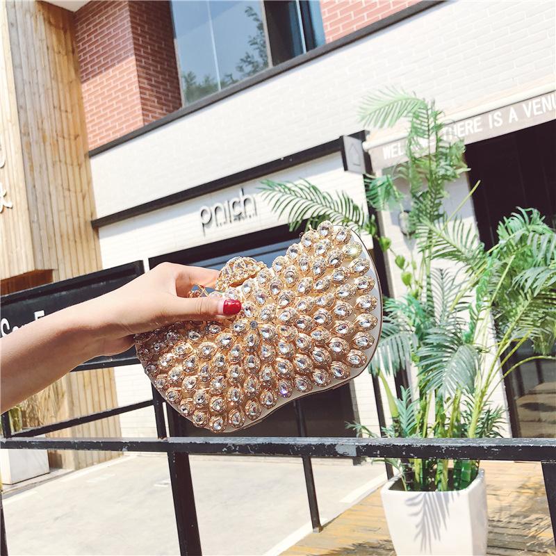 Bag woman 2022 new dinner bag birthday gift clutch bag mini handbag dinner dress clutch bag Cheongsam hollow bag
Bag woman 2022 new dinner bag birthday gift clutch bag mini handbag dinner dress clutch bag Cheongsam hollow bag