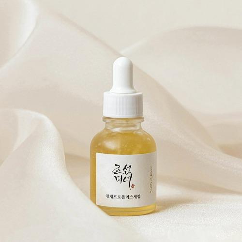 сыворотки Joseon Glow Serum Propolis + Niacinamide 30 мл
сыворотки Joseon Glow Serum Propolis + Niacinamide 30 мл