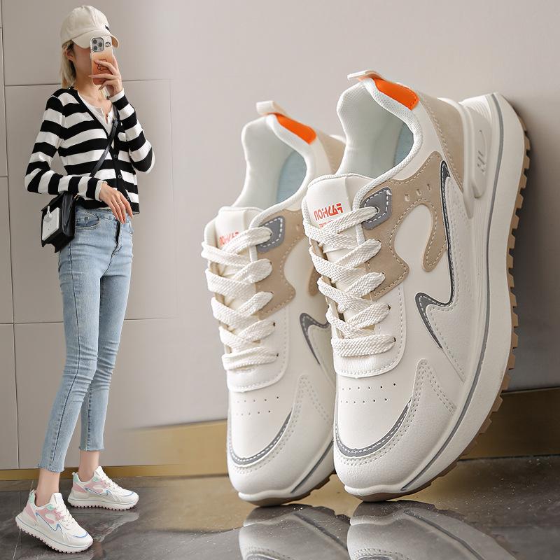 New women s shoes casual sports shoes soft sole non-slip and wear-resistant dad shoes versatile and lightweight running shoes women 35
New women s shoes casual sports shoes soft sole non-slip and wear-resistant dad shoes versatile and lightweight running shoes women 35