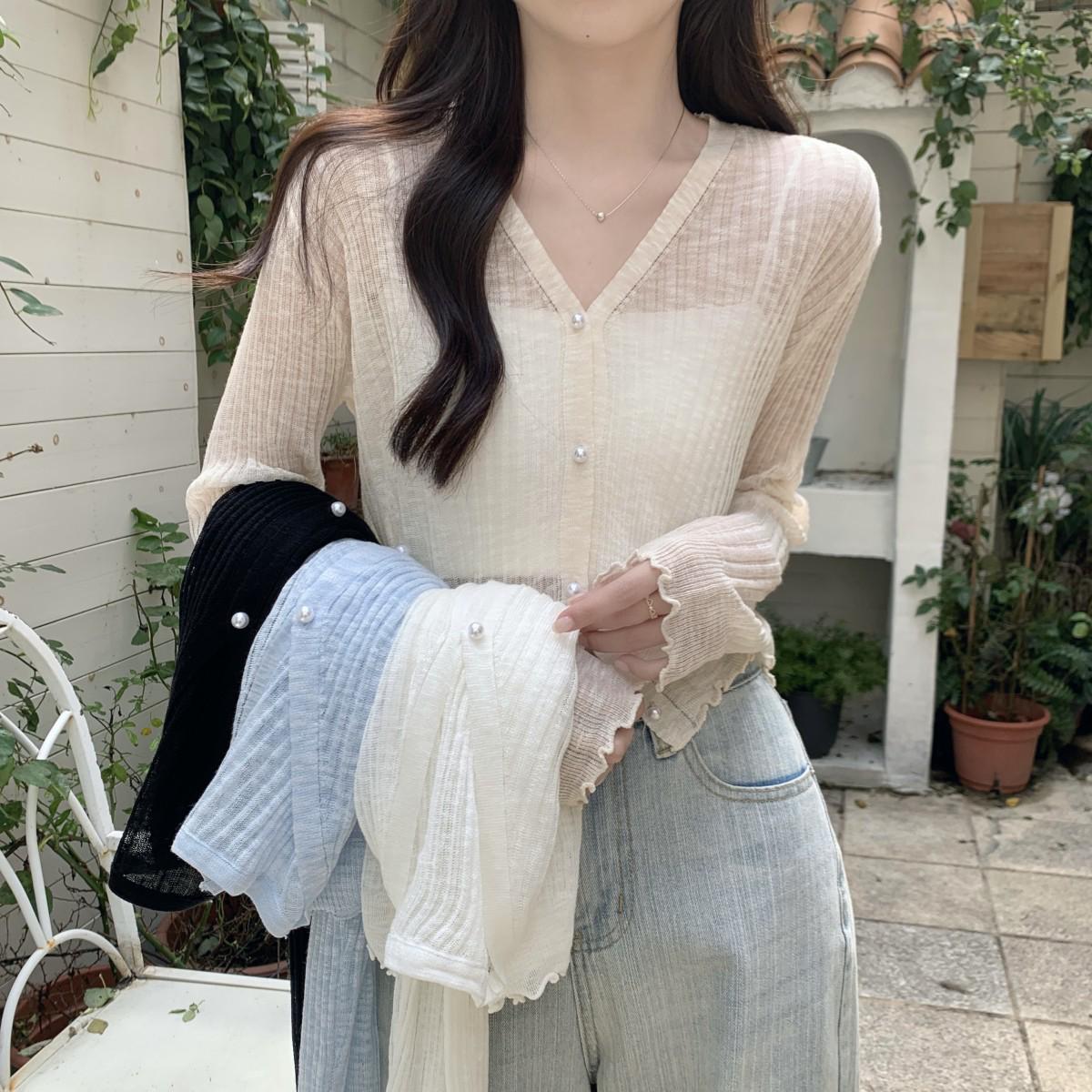 Ice Silk Women s Summer 2025 Slim Fit Cardigan - Long Sleeve Korean Style Sunscreen One Size (Recommended for up to 125 lbs)
Ice Silk Women s Summer 2025 Slim Fit Cardigan - Long Sleeve Korean Style Sunscreen One Size (Recommended for up to 125 lbs)