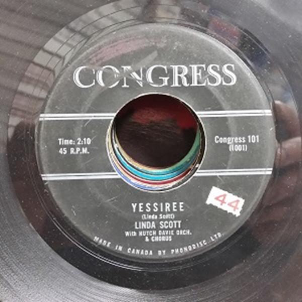 7inch Record LINDA SCOTT HUTCH DAVIE ORCHESTRA Town Crier Yessiree 101 Congress Canada SoulFunk Used
7inch Record LINDA SCOTT HUTCH DAVIE ORCHESTRA Town Crier Yessiree 101 Congress Canada SoulFunk Used