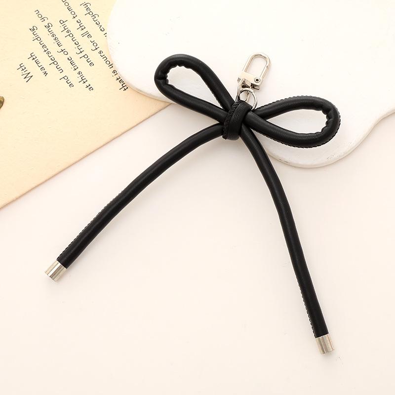 Trendy Faux Leather Bow Heart Pendant Keychain Ornament Faux Leather Bow
Trendy Faux Leather Bow Heart Pendant Keychain Ornament Faux Leather Bow