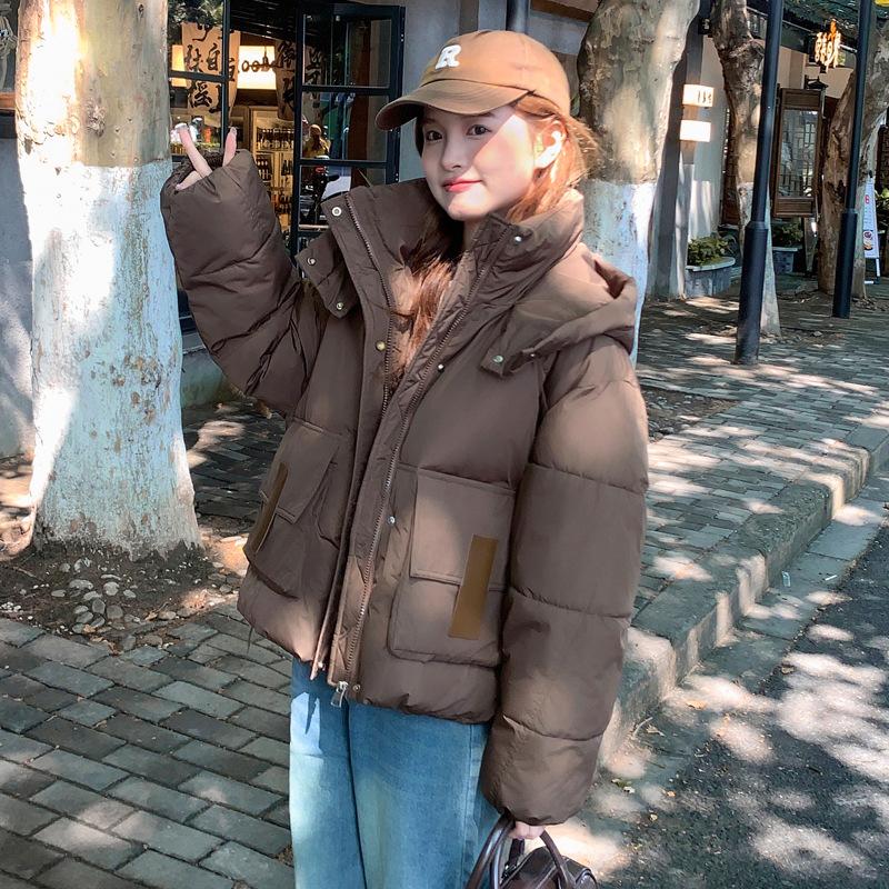 Down Clothes Women s Short Clothes New Loose Streamer Bread Clothes Small Thickened Jackets Trendy M recommends 80-65kg
Down Clothes Women s Short Clothes New Loose Streamer Bread Clothes Small Thickened Jackets Trendy M recommends 80-65kg